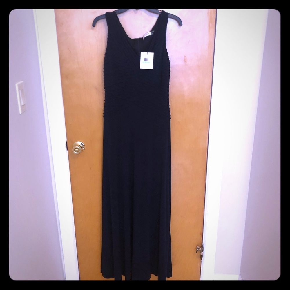 💕 SALE 💕 Calvin Klein maxi dress